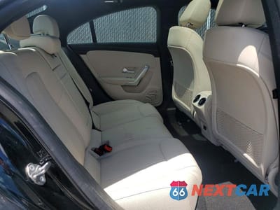 Zdjęcie 10 z 13 samochodu: 2022 MERCEDES-BENZ CLA 250 VIN:W1K5J4GB9NN293382 - miniatura