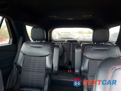 Zdjęcie 10 z 13 samochodu: 2025 FORD EXPLORER ST-LINE VIN:1FMUK8KH0SGB77487 - miniatura