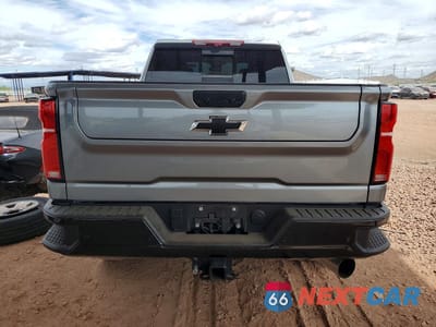 Zdjęcie 6 z 13 samochodu: 2025 CHEVROLET SILVERADO K3500 LTZ VIN:2GC4KUEY0S1103489 - miniatura