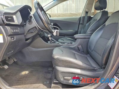 Zdjęcie 7 z 13 samochodu: 2018 KIA NIRO EX VIN:KNDCC3LC7J5136450 - miniatura