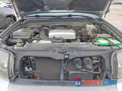 Zdjęcie 12 z 13 samochodu: 2005 TOYOTA 4RUNNER SPORT EDITION VIN:JTEBT14R850045818 - miniatura