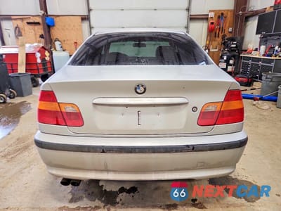 Zdjęcie 6 z 11 samochodu: 2002 BMW 320 I VIN:WBAEV13452KL20236 - miniatura