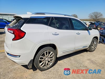 Trzecie zdjęcie samochodu z tyłu: 2024 GMC TERRAIN DENALI VIN:3GKALXEG4RL157433 - miniatura