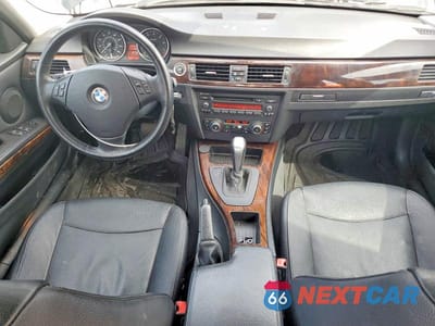 Zdjęcie 8 z 12 samochodu: 2011 BMW 328 I SULEV VIN:WBAPH5G57BNM79008 - miniatura