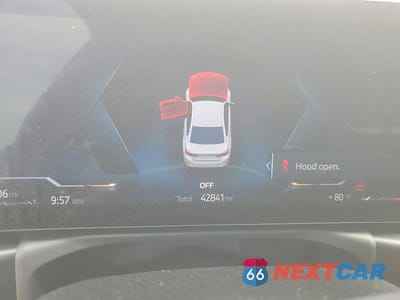 Zdjęcie 9 z 12 samochodu: 2024 BMW 330I VIN:3MW69FF08R8E27677 - miniatura