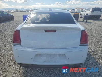 Zdjęcie 6 z 13 samochodu: 2021 CHRYSLER 300 S VIN:2C3CCABT2MH507019 - miniatura