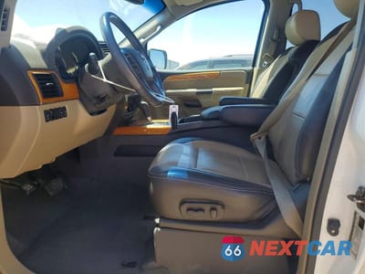 Zdjęcie 7 z 14 samochodu: 2013 NISSAN ARMADA PLATINUM VIN:5N1BA0NF7DN611313 - miniatura