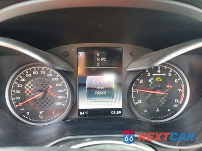 Zdjęcie 9 z 13 samochodu: 2018 MERCEDES-BENZ C 43 4MATIC AMG VIN:55SWF6EB4JU257704 - miniatura