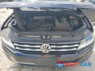 Zdjęcie 12 z 13 samochodu: 2018 VOLKSWAGEN TIGUAN SE VIN:3VV2B7AX1JM155146 - miniatura