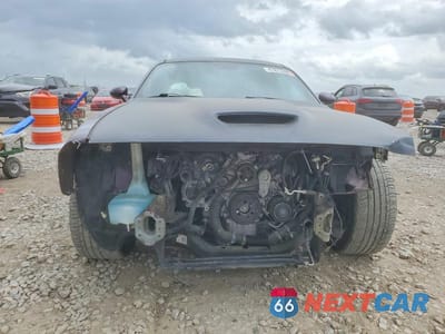 Piąte zdjęcie samochodu w środku: 2021 DODGE CHALLENGER VIN:2C3CDZFJ7MH651427 - miniatura
