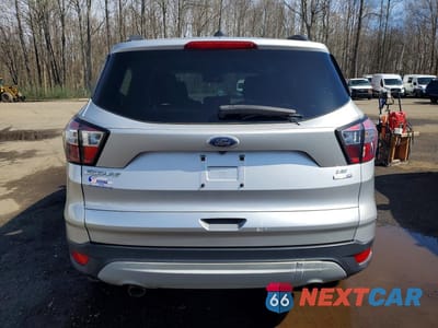 Zdjęcie 6 z 13 samochodu: 2018 FORD ESCAPE SE VIN:1FMCU9GD8JUC88788 - miniatura