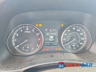 Zdjęcie 9 z 13 samochodu: 2018 HYUNDAI ELANTRA GT BASE VIN:KMHH35LE2JU070703 - miniatura