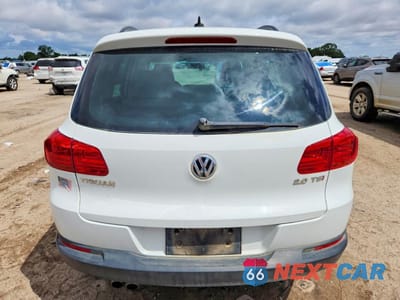 Zdjęcie 6 z 13 samochodu: 2015 VOLKSWAGEN TIGUAN S VIN:WVGAV7AX4FW604176 - miniatura