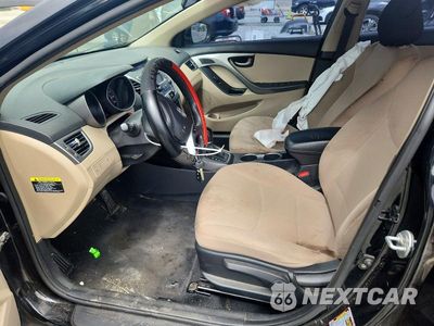 Zdjęcie 7 z 12 samochodu: 2016 HYUNDAI ELANTRA SE VIN:KMHDH4AE6GU517023 - miniatura