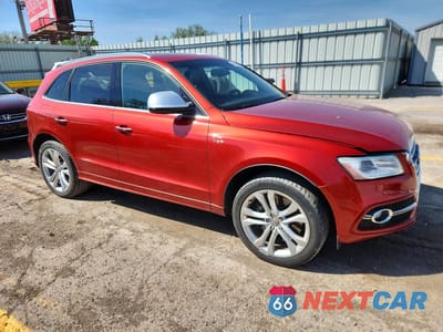 Czwarte zdjęcie samochodu z boku: 2015 AUDI SQ5 PREMIUM PLUS VIN:WA1CGAFP3FA138535 - miniatura