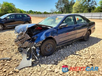 2002 TOYOTA CAMRY LE JTDBE32K620100794 - główne zdjęcie licytacji z USA - miniatura