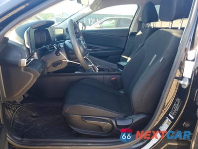 Zdjęcie 7 z 12 samochodu: 2023 HYUNDAI ELANTRA SEL VIN:5NPLM4AG6PH102016 - miniatura