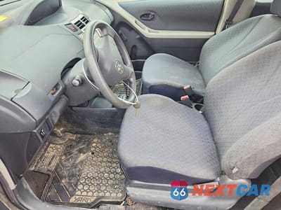 Zdjęcie 7 z 12 samochodu: 2011 TOYOTA YARIS BASE VIN:JTDJT4K33B5337603 - miniatura
