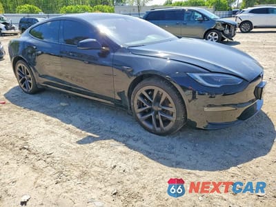 Czwarte zdjęcie samochodu z boku: 2023 TESLA MODEL S VIN:5YJSA1E54PF518561 - miniatura