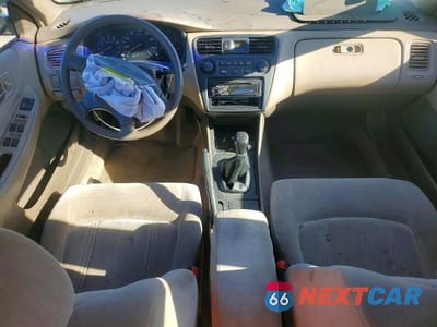 Zdjęcie 8 z 12 samochodu: 1999 HONDA ACCORD LX VIN:1HGCG5547XA052636 - miniatura