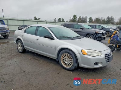 Czwarte zdjęcie samochodu z boku: 2005 CHRYSLER SEBRING VIN:1C3EL46XX5N560227 - miniatura