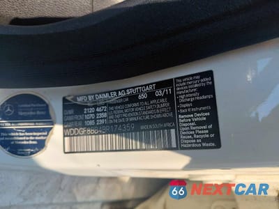 Zdjęcie 10 z 10 samochodu: 2011 MERCEDES-BENZ C 300 4MATIC VIN:WDDGF8BB4BR174359 - miniatura