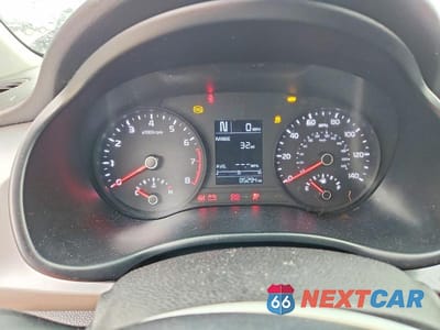Zdjęcie 9 z 13 samochodu: 2019 KIA RIO S VIN:3KPA24AB9KE205638 - miniatura