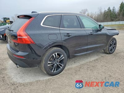 Trzecie zdjęcie samochodu z tyłu: 2020 VOLVO XC60 T5 MOMENTUM VIN:YV4102RK7L1435663 - miniatura