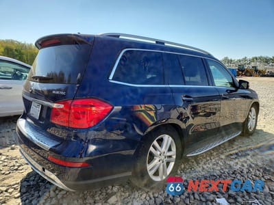 Trzecie zdjęcie samochodu z tyłu: 2014 MERCEDES-BENZ GL 350 BLUETEC VIN:4JGDF2EE2EA330882 - miniatura