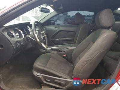 Zdjęcie 7 z 12 samochodu: 2014 FORD MUSTANG VIN:1ZVBP8AM1E5239584 - miniatura