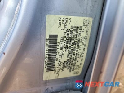 Zdjęcie 12 z 12 samochodu: 2010 NISSAN VERSA 1.8 S VIN:3N1BC1CP2AL418744 - miniatura