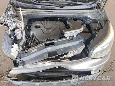 Zdjęcie 11 z 12 samochodu: 2014 KIA SOUL BASE VIN:KNDJN2A27E7053147 - miniatura