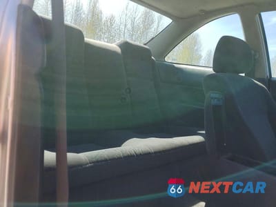 Zdjęcie 10 z 12 samochodu: 2000 HONDA CIVIC EX VIN:1HGEJ8242YL093746 - miniatura