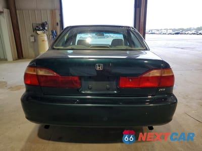 Zdjęcie 6 z 12 samochodu: 2000 HONDA ACCORD LX VIN:1HGCG1647YA045520 - miniatura