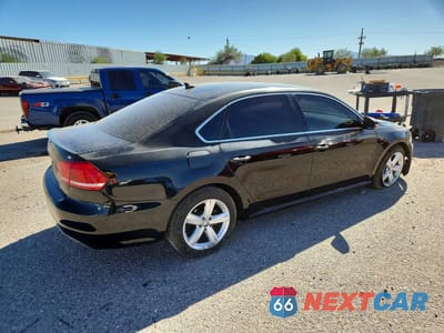 Trzecie zdjęcie samochodu z tyłu: 2012 VOLKSWAGEN PASSAT SE VIN:1VWBP7A39CC051776 - miniatura