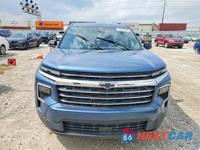 Piąte zdjęcie samochodu w środku: 2025 CHEVROLET TRAVERSE LT VIN:1GNERGRS4SJ274380 - miniatura
