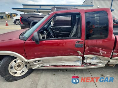 Zdjęcie 7 z 12 samochodu: 1999 CHEVROLET S TRUCK S10 VIN:1GCCS19XXX8182623 - miniatura