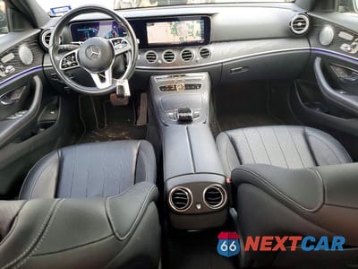 Zdjęcie 8 z 13 samochodu: 2019 MERCEDES-BENZ E 300 VIN:WDDZF4JB2KA596891 - miniatura