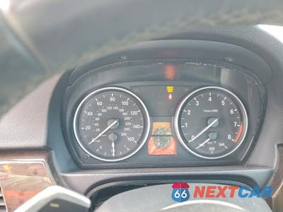 Zdjęcie 9 z 12 samochodu: 2011 BMW 335 I VIN:WBAKG7C55BE599176 - miniatura