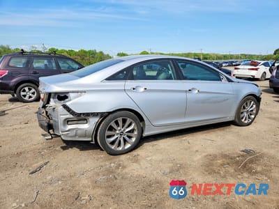 Trzecie zdjęcie samochodu z tyłu: 2012 HYUNDAI SONATA SE 2.0T VIN:5NPEC4AB6CH413942 - miniatura