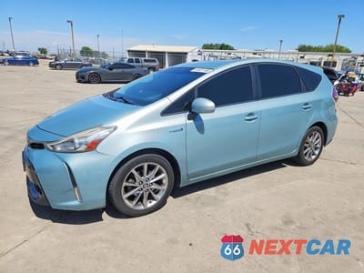 2015 TOYOTA PRIUS V FIVE JTDZN3EU5FJ021354 - główne zdjęcie licytacji z USA - miniatura