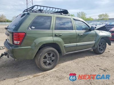 Trzecie zdjęcie samochodu z tyłu: 2008 JEEP GR CHEROKEE VIN:1J8GR48K28C181588 - miniatura