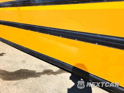 Zdjęcie 9 z 10 samochodu: 2014 IC CORPORATION CE SERIES SCHOOL - SCHOOL BUS VIN:4DRBUAAN7EB780664 - miniatura