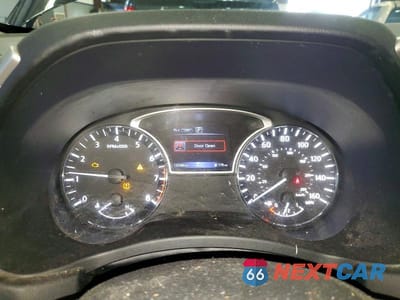 Zdjęcie 9 z 13 samochodu: 2018 NISSAN PATHFINDER S VIN:5N1DR2MM7JC621991 - miniatura