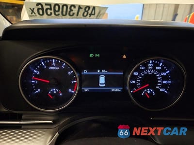 Zdjęcie 9 z 12 samochodu: 2022 KIA CARNIVAL LX VIN:KNDNB4H31N6155960 - miniatura