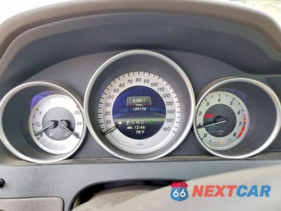 Zdjęcie 9 z 12 samochodu: 2013 MERCEDES-BENZ C 250 VIN:WDDGJ4HB1DG010998 - miniatura