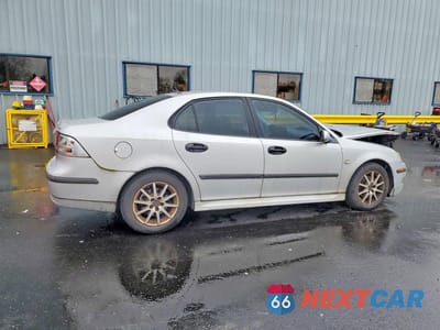 Trzecie zdjęcie samochodu z tyłu: 2004 SAAB 9-3 LINEAR VIN:YS3FB49SX41023567 - miniatura