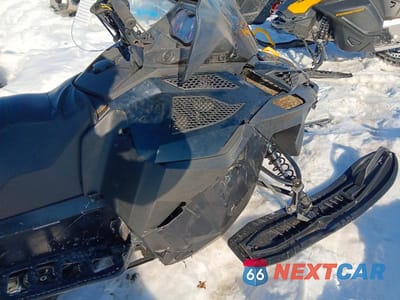 Zdjęcie 9 z 10 samochodu: 2019 SKIDOO 2009 SKI-DOO 000MF9B VIN:YH2SSGKR6KR000296 - miniatura