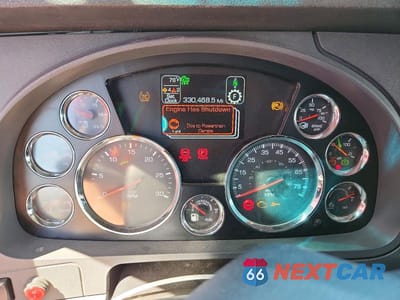 Zdjęcie 8 z 10 samochodu: 2020 KENWORTH T680 SEMI TRUCK VIN:1XKYDP9X9LJ290791 - miniatura
