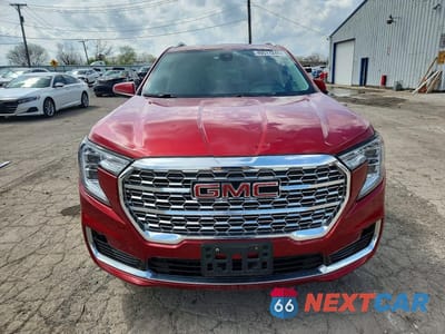 Piąte zdjęcie samochodu w środku: 2023 GMC TERRAIN DENALI VIN:3GKALXEGXPL141587 - miniatura